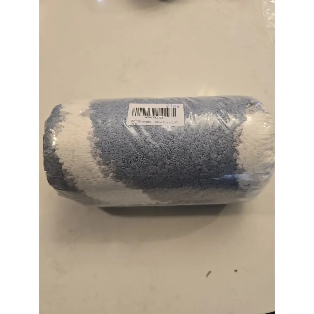 New 16 X 24 Blue / White Bathroom Rug, Soft Microfiber Quick Dry & Washable